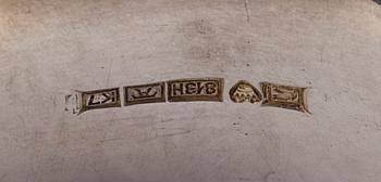 ARMRING, silver, cabochonslipat falköga. Finska Guldsmeder Åbo 1963.