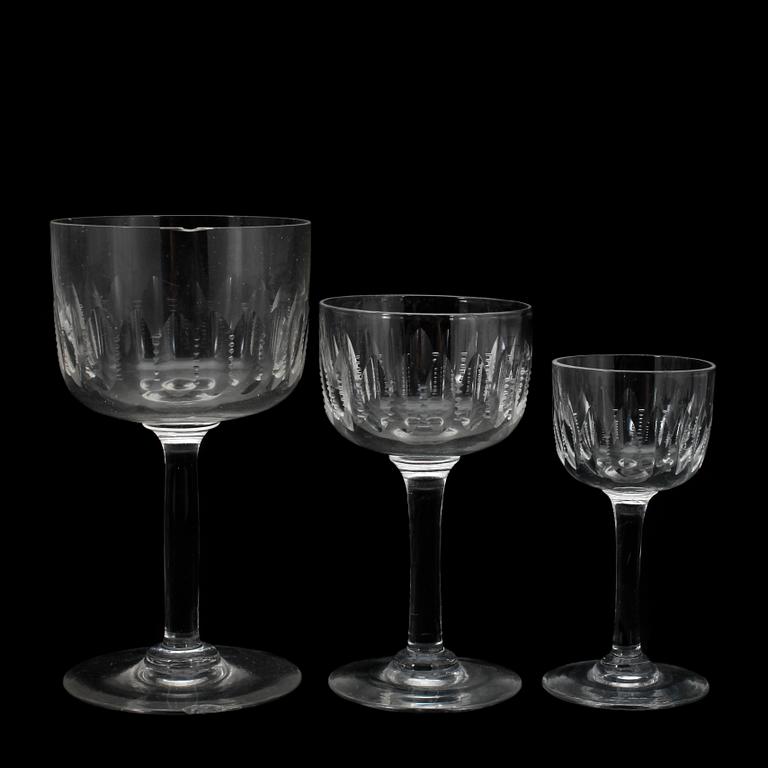 GLASSERVIS, 69 delar, 1900-talets första hälft.