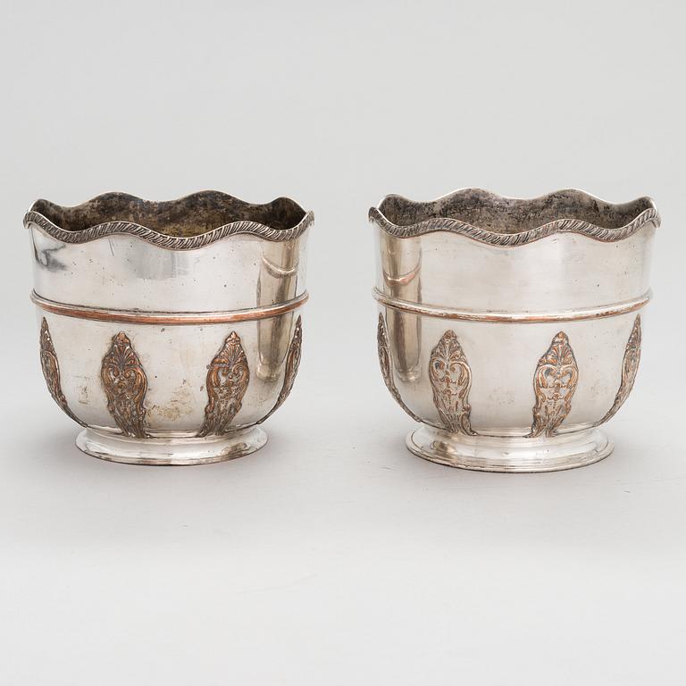 A pair of 19th-century English champagne cooler buckets.