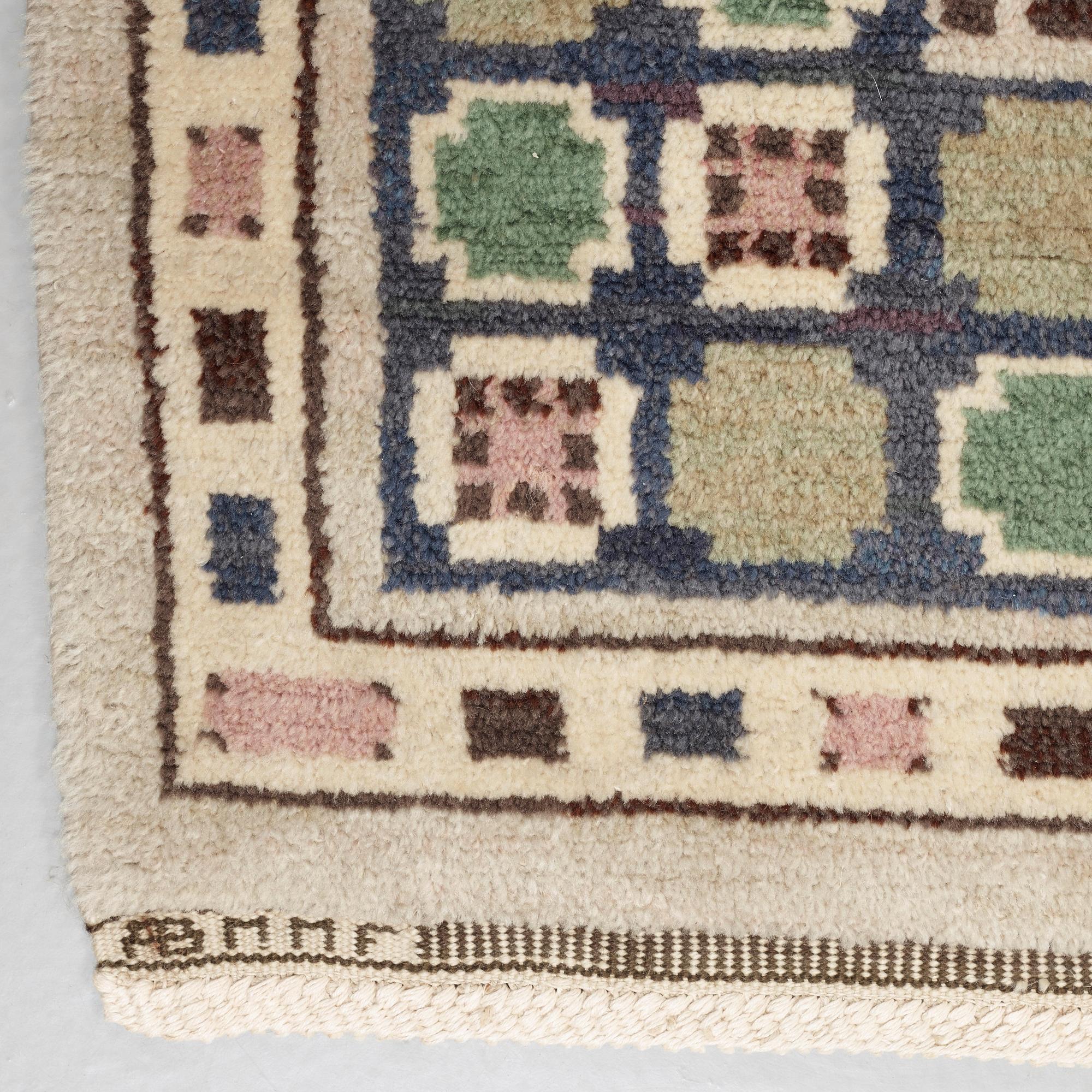 CARPET. "Hästhagen". Knotted pile. 340,5 x 276,5 cm. Signed AB MMF.