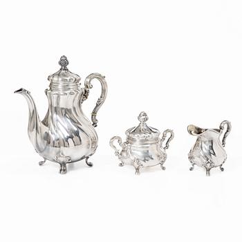 Kaffeservis, 3 delar, silver, rokokostil, Norsk Filigransfabrikk, Oslo, samt med svensk importstämpel 1942.
