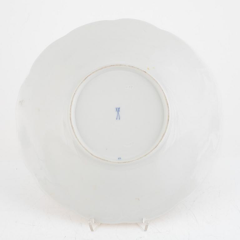 A bowl, Meissen, 20th Century.