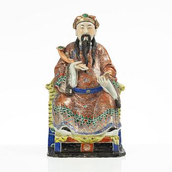A Chinese porcelain figure, late Qing dynasty / around 1900.
