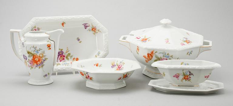 MATSERVIS, 45 del, porslin, "Maria", Rosenthal.
