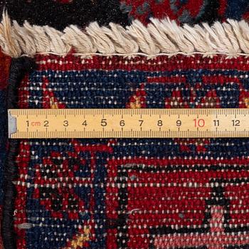 Semi-Antique Senneh runner., approx. 485 x 115 cm.