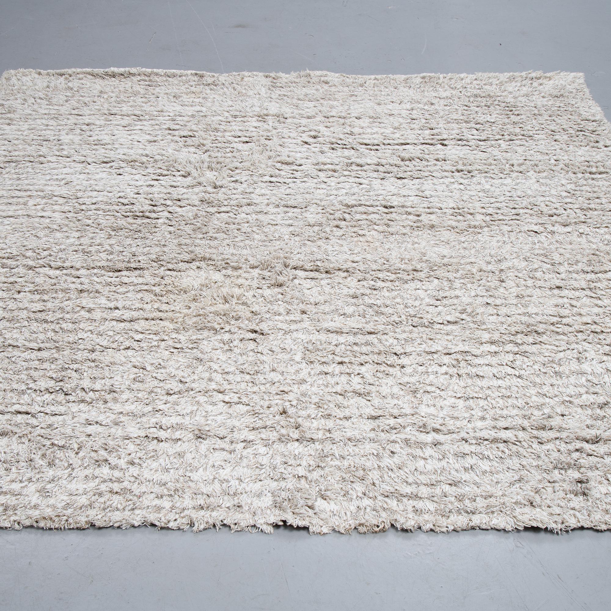A carpet, Fogg Strip 5/2, G Lagerhem Ullberg, Kasthall, 222 x 220 cm.