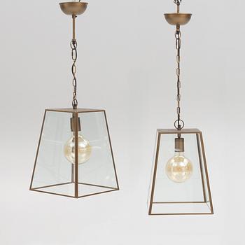 A pair of "Slim City" ceiling lamps from Artwood.