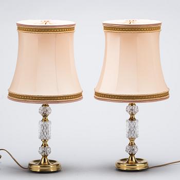 BORDSLAMPOR, ett par, 1900-talets andra hälft.