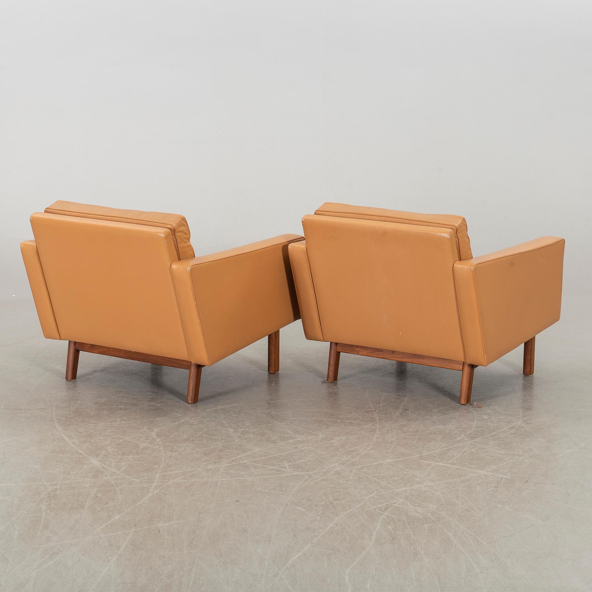 KARL-ERIK EKSELIUS, a pair of chairs, JOC.