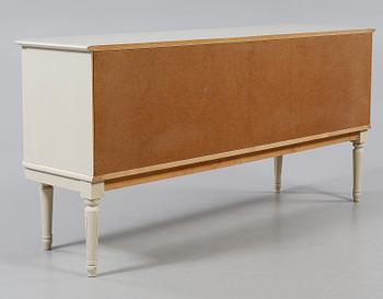 SIDEBOARD, gustaviansk stil, 1900-talets andra hälft.
