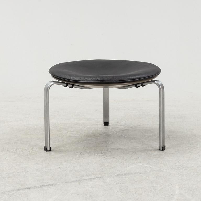 Poul Kjaerholm, pall, PK-33, Fritz Hansen, Danmark, 2000-tal.