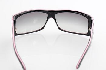 SOLGLASÖGON, Christian Dior.