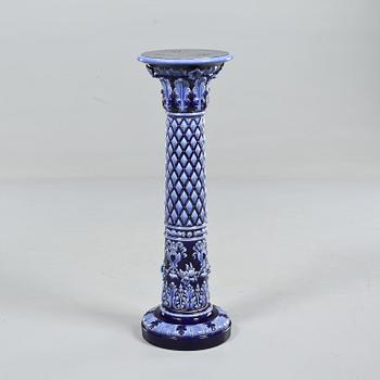PIEDESTAL, majolika, Rörstrand, 1800-talets slut.