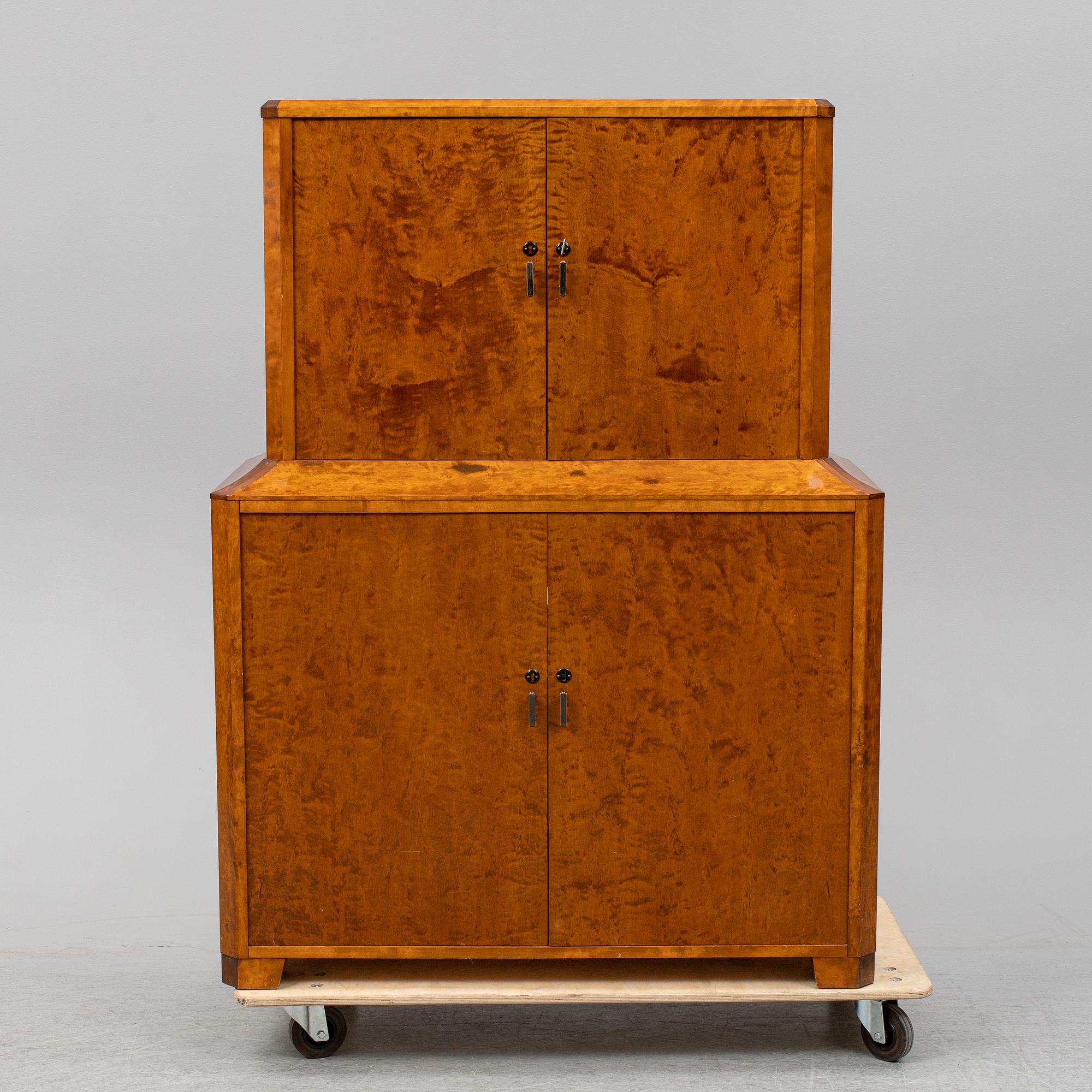 SKÅP, funkis, 1930/40-tal.