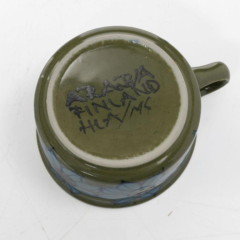 Hilkka-Liisa Ahola, tekoppar med fat, 4 st, Arabia, Finland.