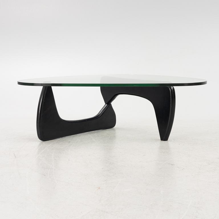 Isamu Noguchi, "Noguchi" coffee table, 1990s.