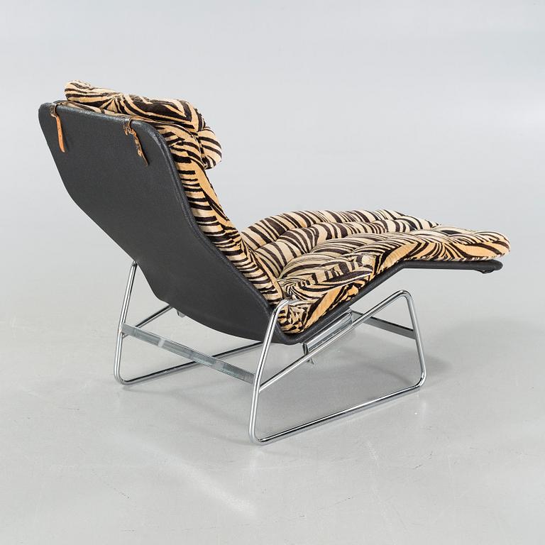 A "Fenix" lazy chair by Sam Larson for Dux, second half of the 20th century.