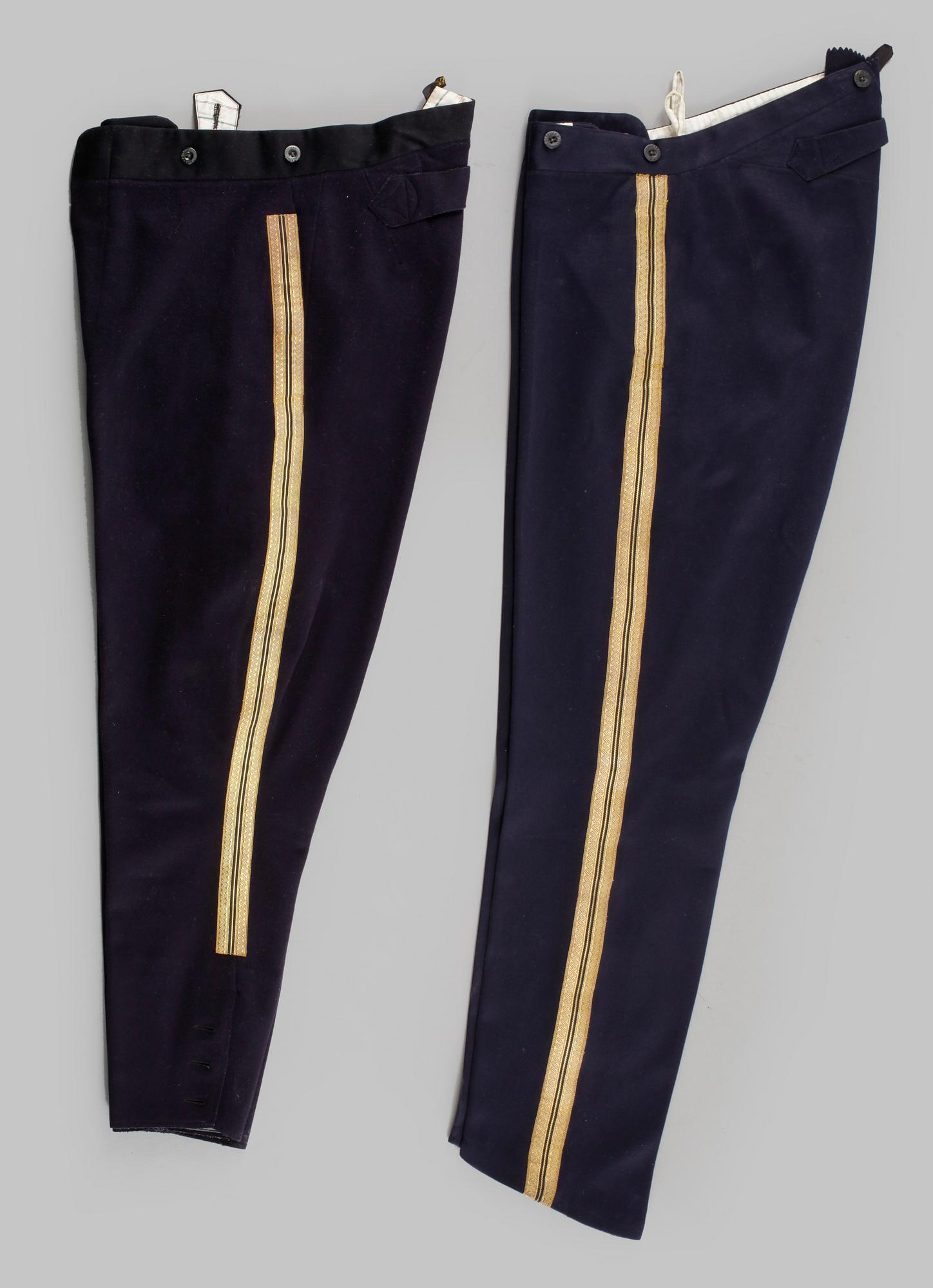 UNIFORM, 4 delar, modell ä, troligen fänrik, tidigt 1900-tal.