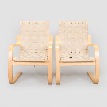 Alvar Aalto, fåtöljer, ett par, modell 406 för Artek 1900-talets slut.