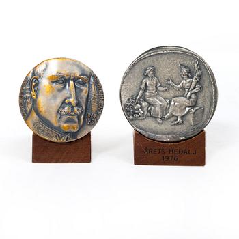 Medals 2 pcs, sterling silver, 1976.
