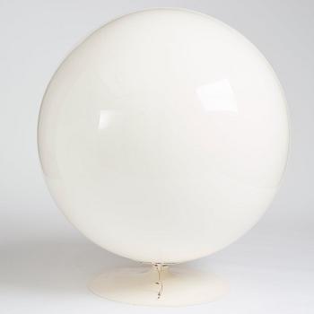 Eero Aarnio, a 'Ball chair', Asko International, 1960-70s.