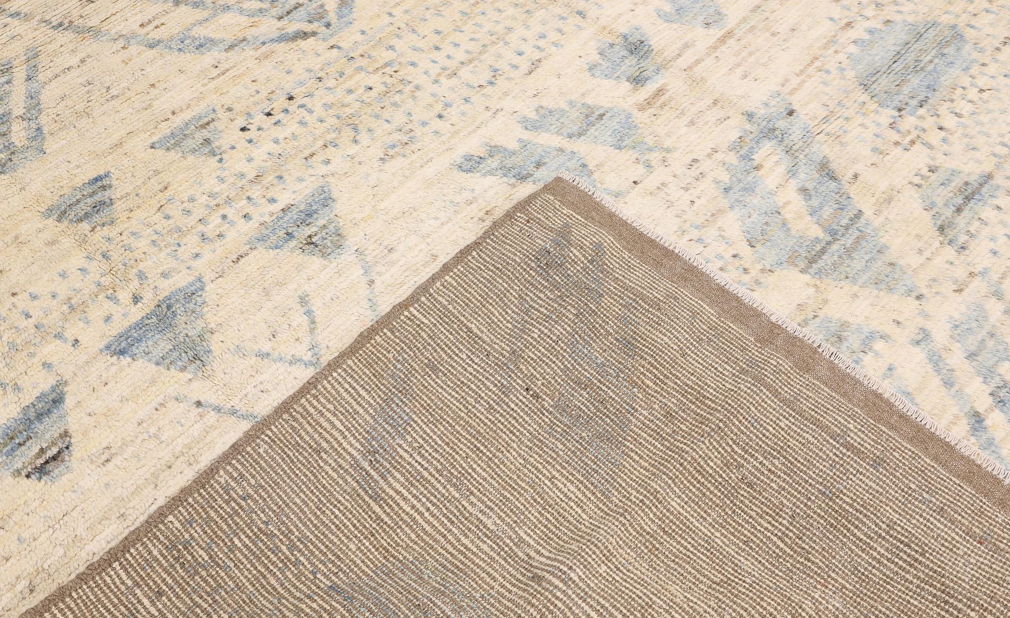 A rug, Morocco design, approx. 289 x 204 cm.
