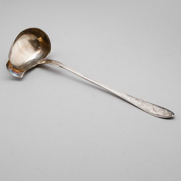 SOPPSLEV, silver, 1913. Vikt ca 218 gram.