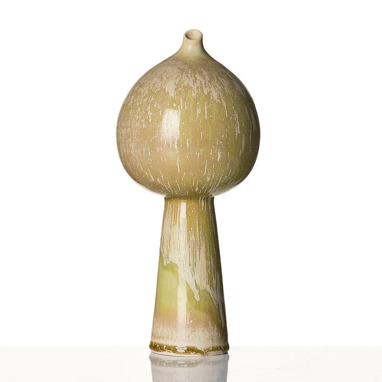 Stig Lindberg, a stoneware vase, Gustavsberg Studio, Sweden 1971.