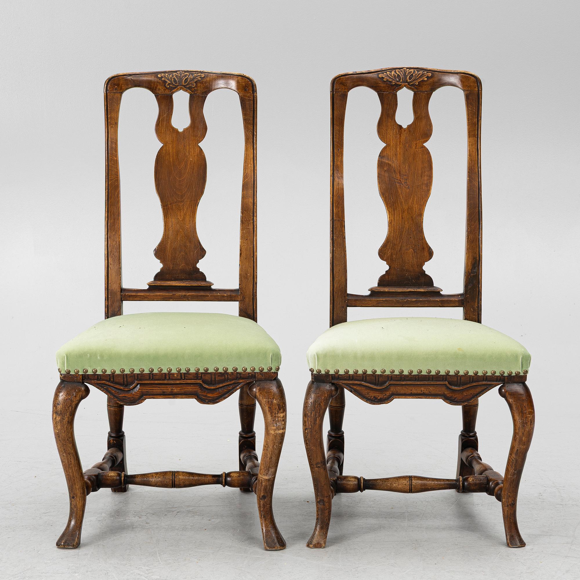 A pair of Swedish late Baroque chairs, Stockholm, mid 18th century,