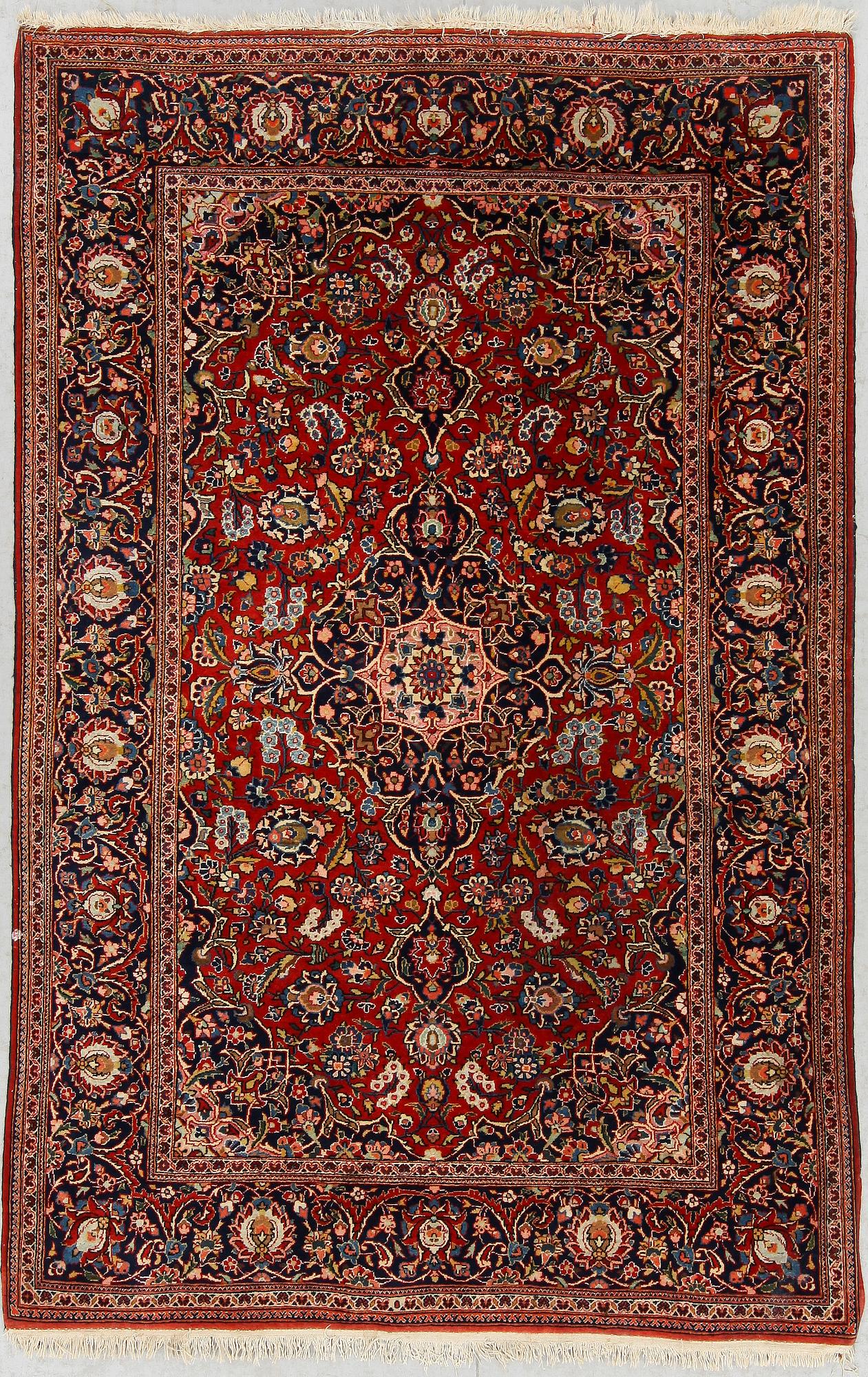 MATTA, semiantik, Keshan, ca 202x131 cm.