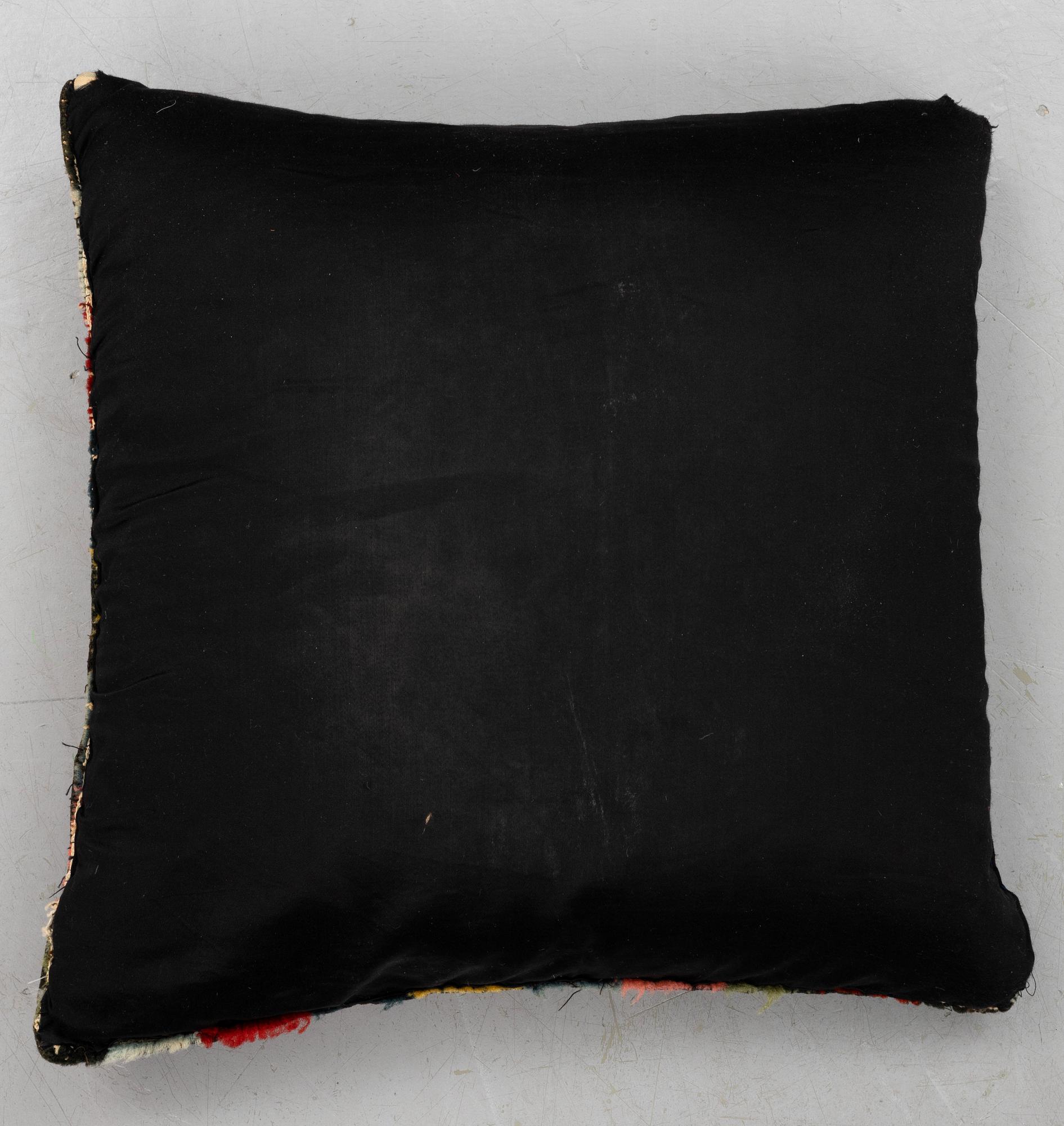 Kudde (Jynne), "Bebådelsen", flamskväv, ca 40 x 43 cm, Skåne, 1800-talets förra hälft.