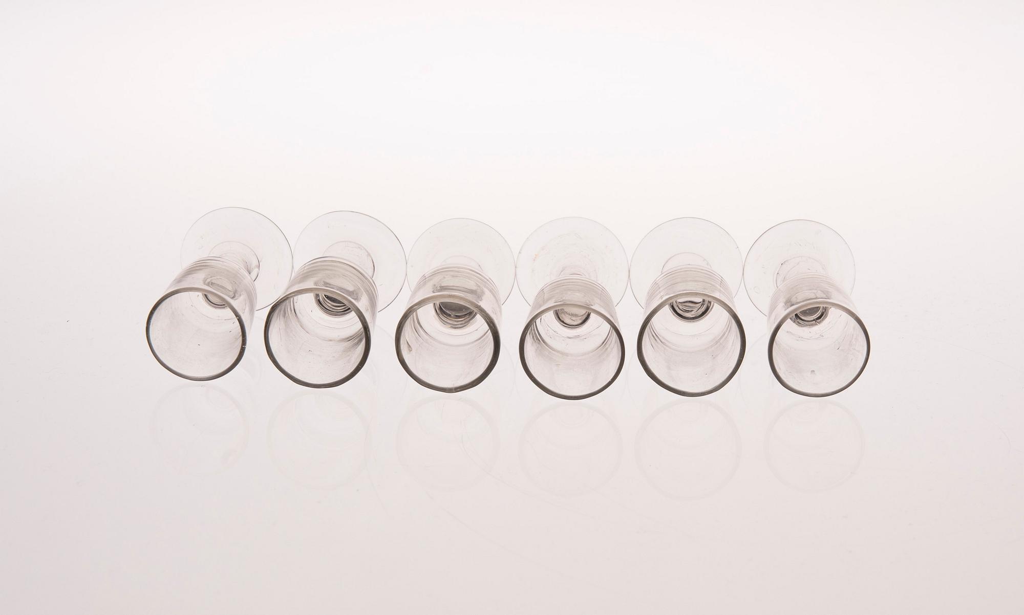 SNAPSGLAS, 6 st, 1800-tal.