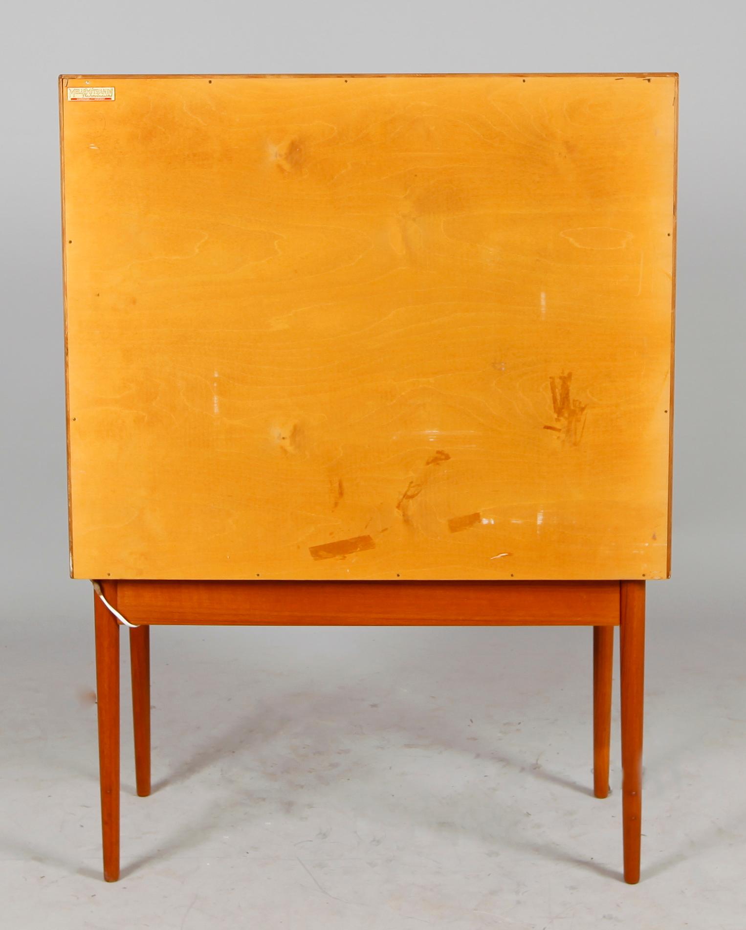 BARSKÅP, "Baccus",  Mellemstrands Trevareindustri, Vigrestad, Norway.