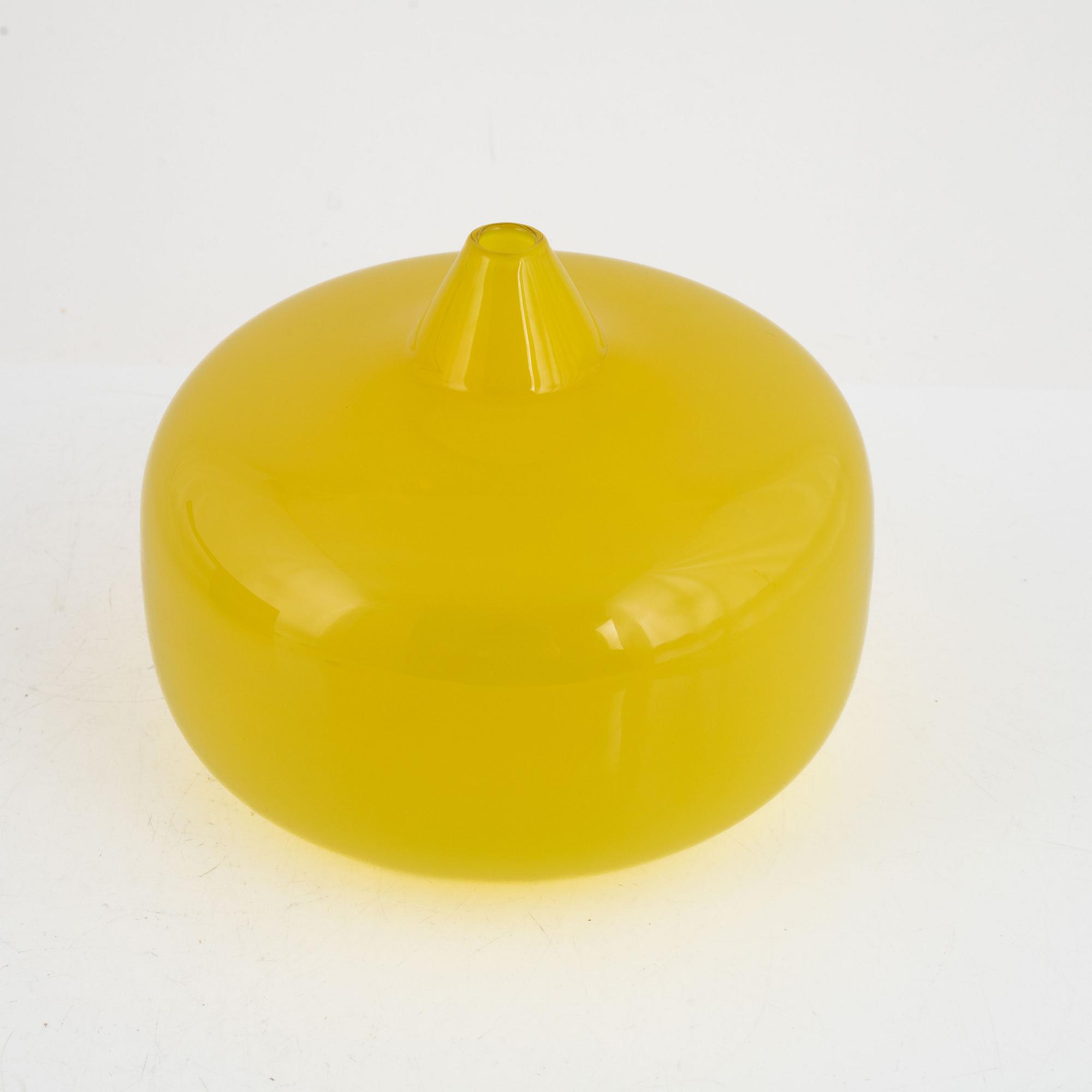 Ingeborg Lundin, vas, Orrefors 1964.