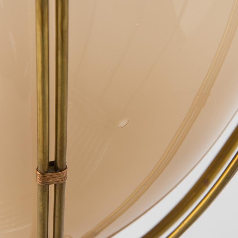 Lisa Johansson-Pape, taklampa, beställningsarbete, Stockmann Orno. Tillverkad 1948-1950.