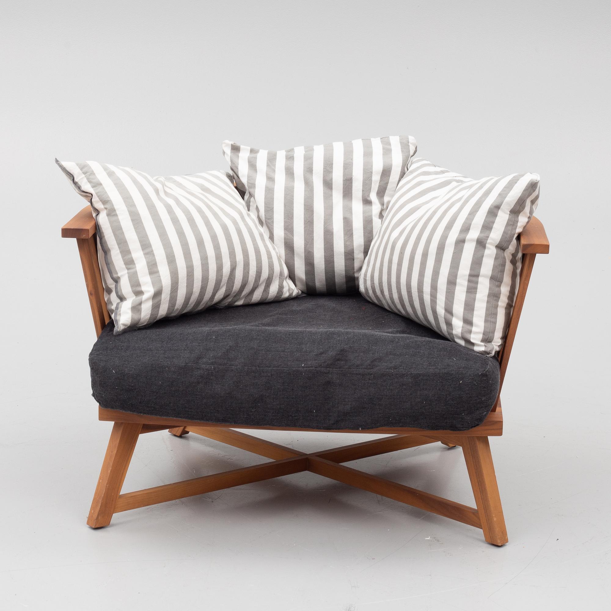 Paola Navone, Fåtölj, "Inout 707", Gervasoni, 2000-tal.