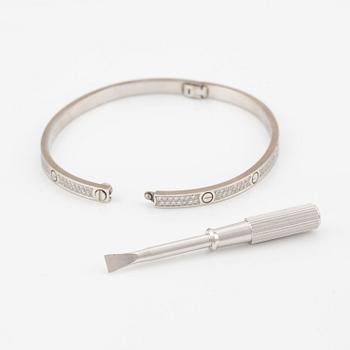 Cartier armband "Love", liten modell, 18K vitguld med runda briljantslipade diamanter.