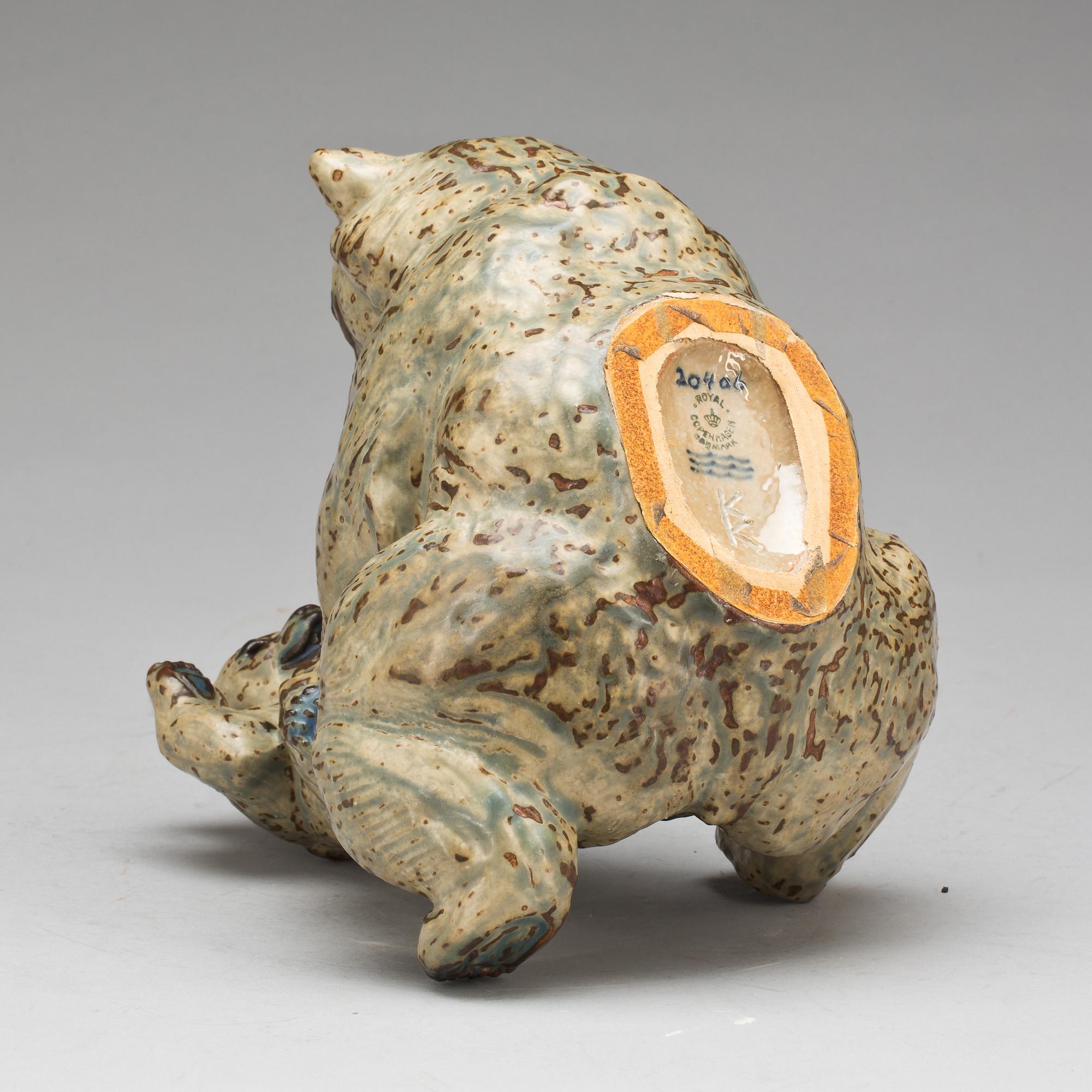FIGURGRUPP, stengods, Knud Kyhn, Royal Copenhagen.