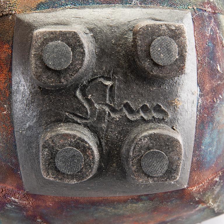Steen Kepp, lockurna/skulptur signerad.