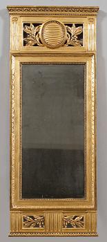 SPEGEL, gustaviansk, omkring år 1800.