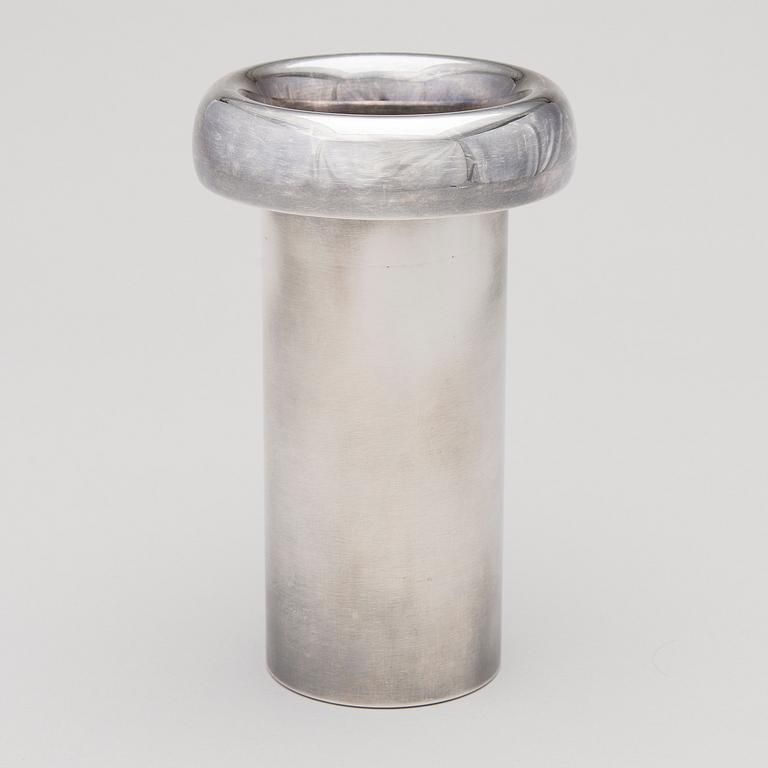 a sterling silver vase, "Growth", mark of TW, Kultakeskus, Hämeenlinna 1990.