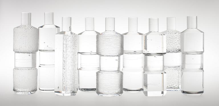 Timo Sarpaneva, PROTOTYPE BOTTLES FOR VODKA, 9 PIECES.