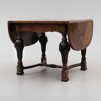 BORD, 1900-talets första hälft.