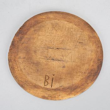 ALLMOGEFÖREMÅL, 6 delar, trä, 1700-/1800-tal.
