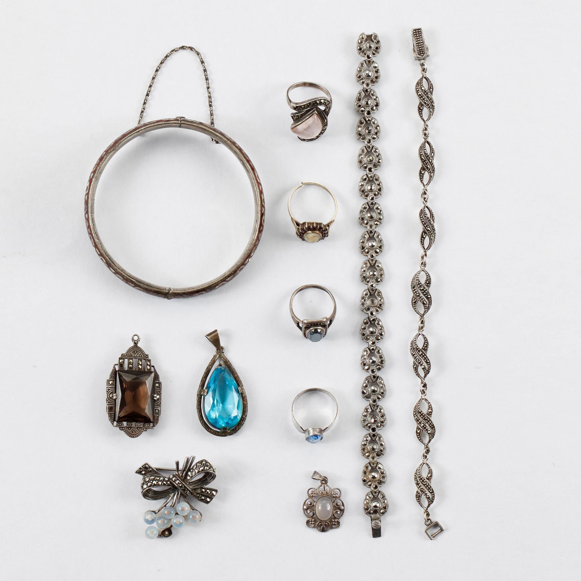 PARTI SMYCKEN, 11 delar, silver med diverse stenar, Total vikt ca 83 gram.