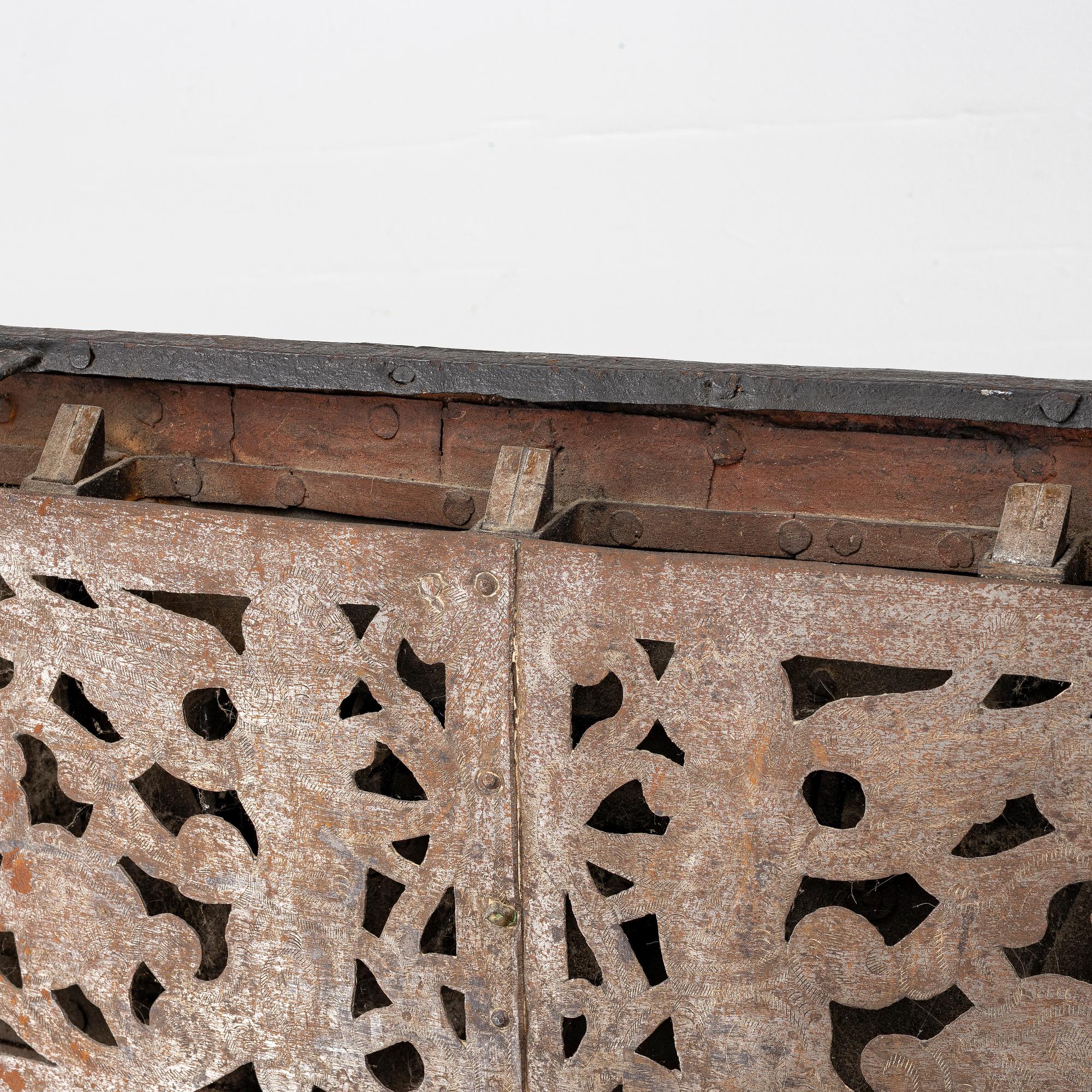 Baroque strongbox, 18th century.