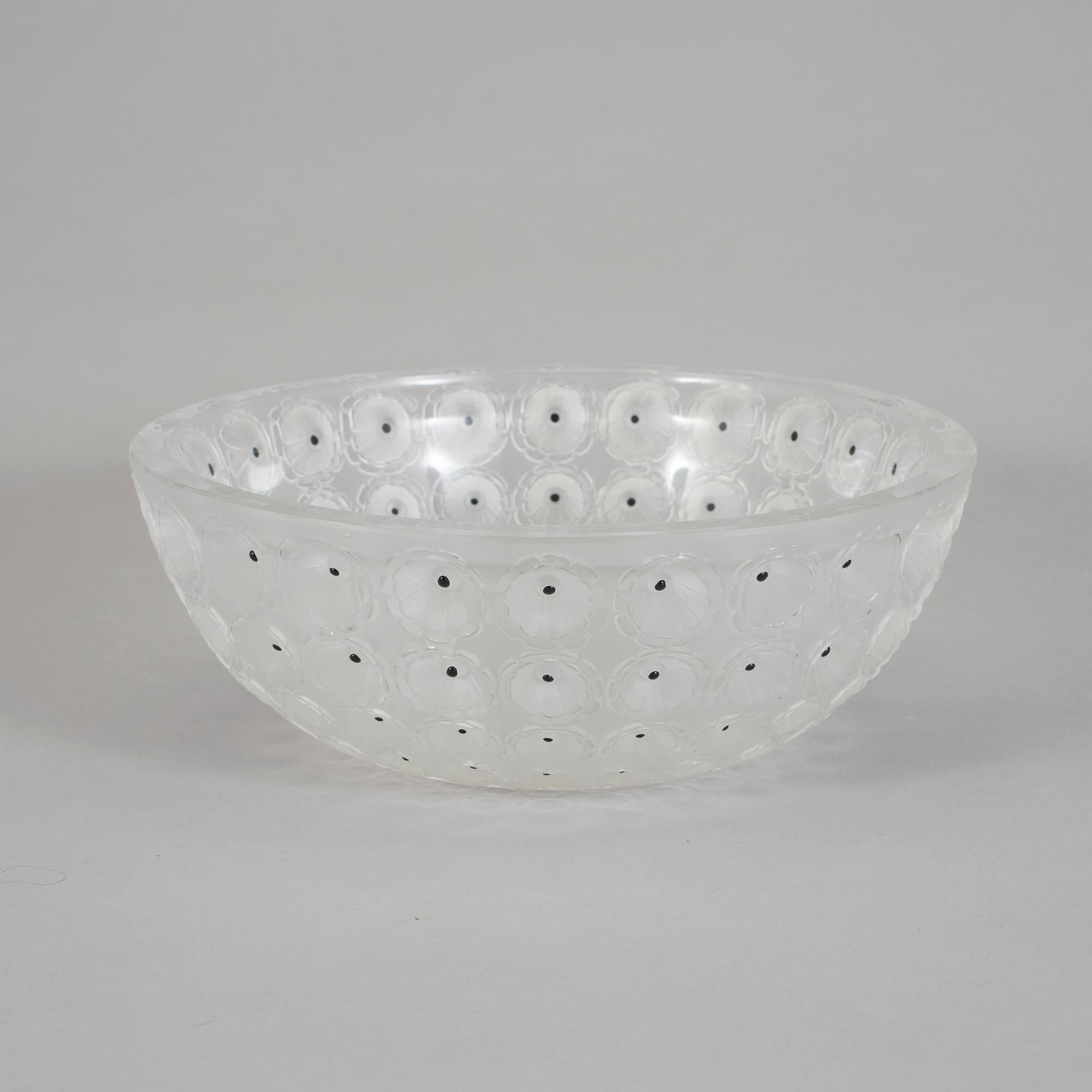 SKÅL, glas. Lalique, Frankrike.