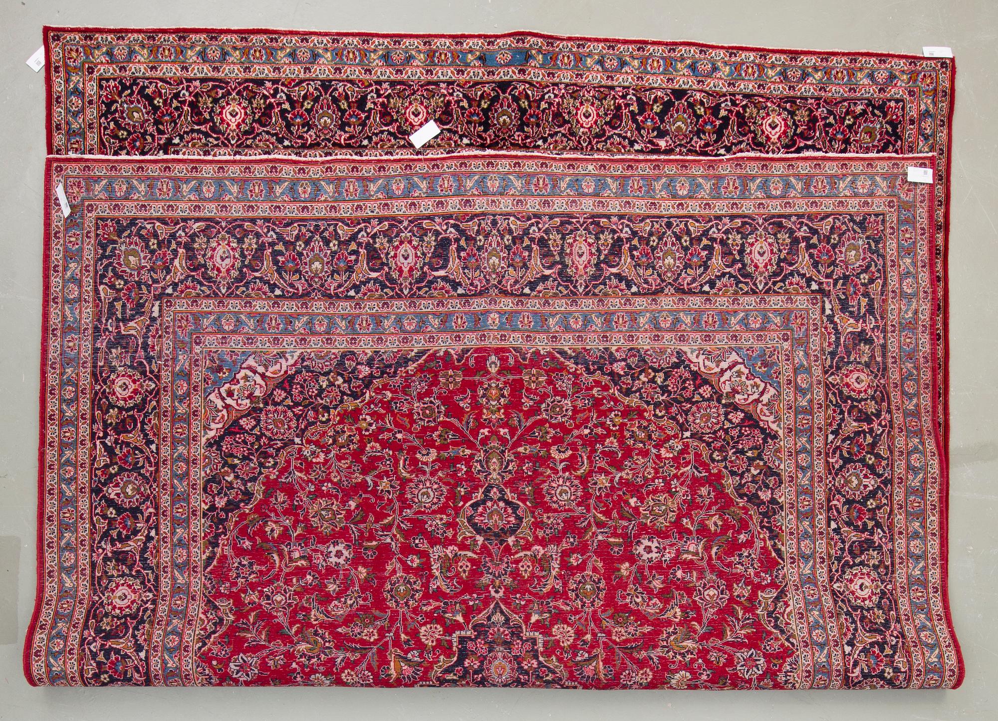 MATTA, sannolikt Keshan. Ca 390x285 cm.