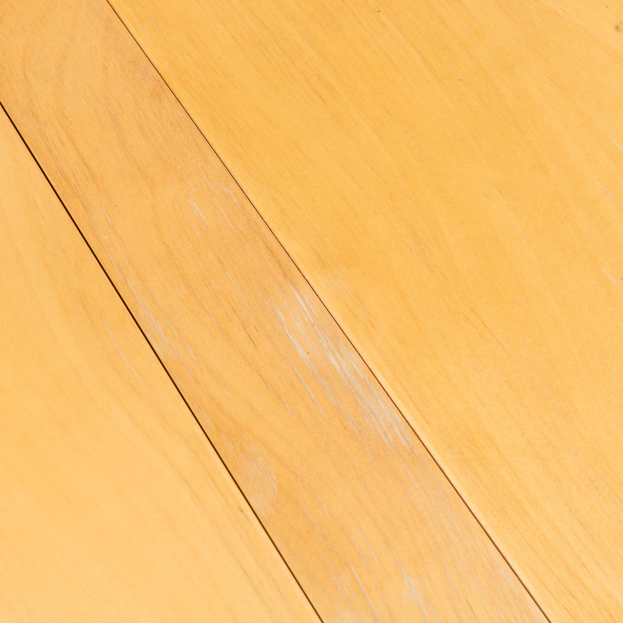 A second half of the 20th Century 'Maria Flap' table by Bruno Mathsson, Bruno Mathson International, Värnamo.