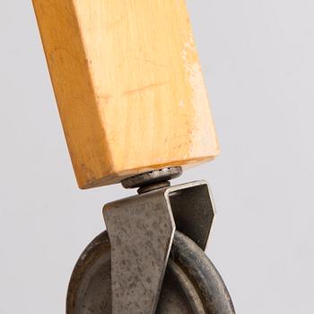 Alvar Aalto, A 1940s '99' tea trolley for  O.Y. Huonekalu- ja Rakennustyötehdas A.B. Finland.